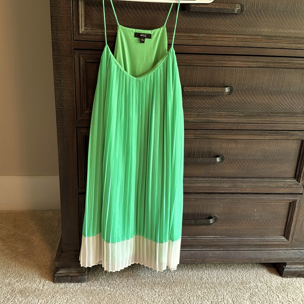 Very J boutique dress